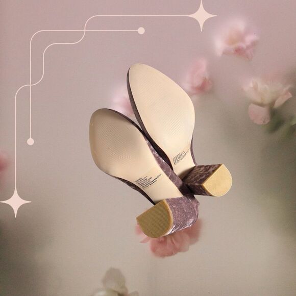 JustFab 'Rosanna' Crushed Velvet Ankle Bootie - Lilac - Size US 7 - Pristine! - Picture 8 of 11